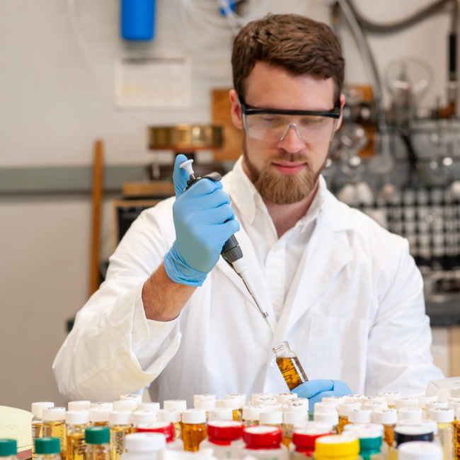 PSI chemist preparing samples